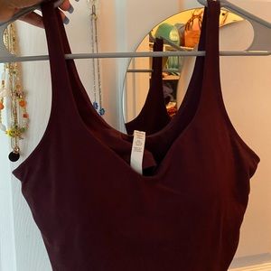 Lululemon align tank in Cassis!